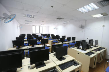 上海平面設計軟件培訓 Adobe認證——開啟就業之門的通行證